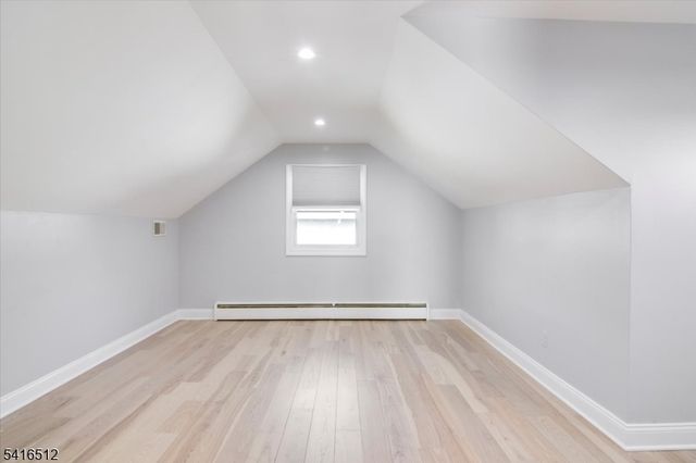 565 Center St, Wood-ridge Boro, NJ 07075