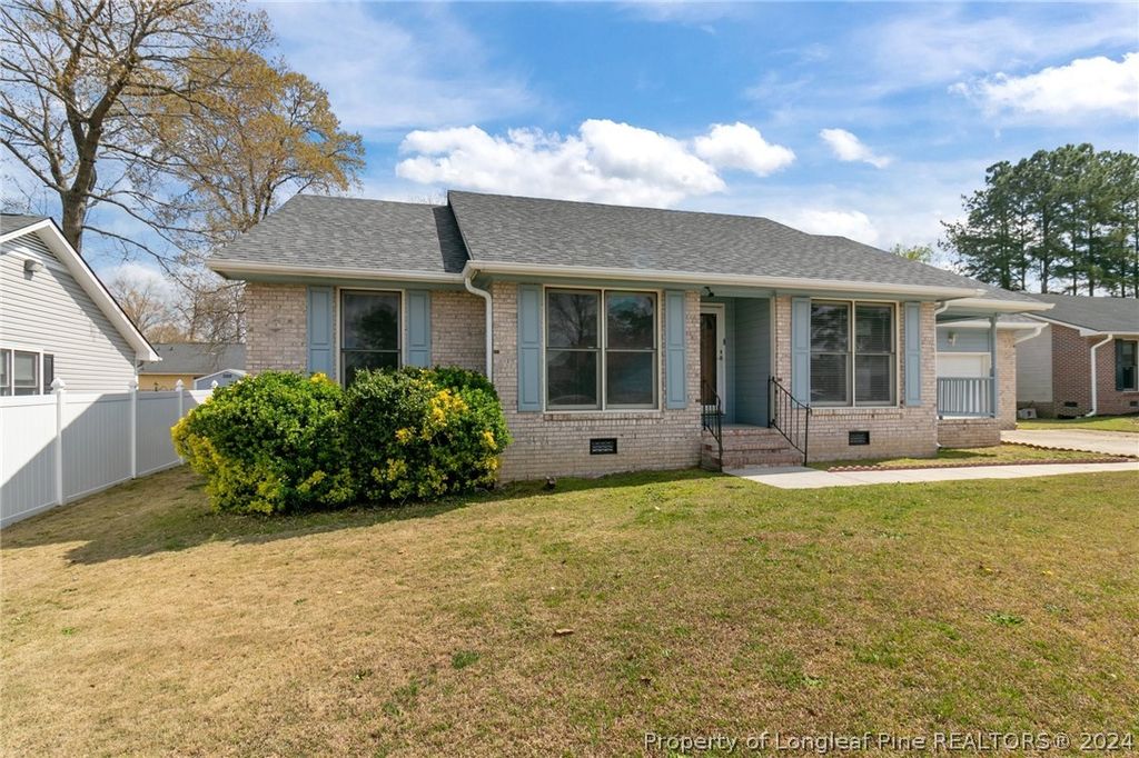 875 Flintwood Road, Fayetteville, NC 28314 — photo 2