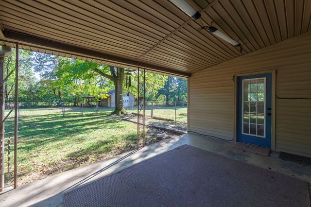 766 Northwood Dr, Huntingdon, TN 38344