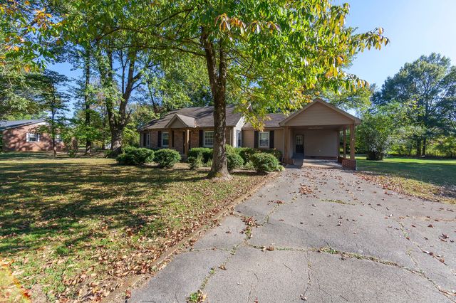 766 Northwood Dr, Huntingdon, TN 38344