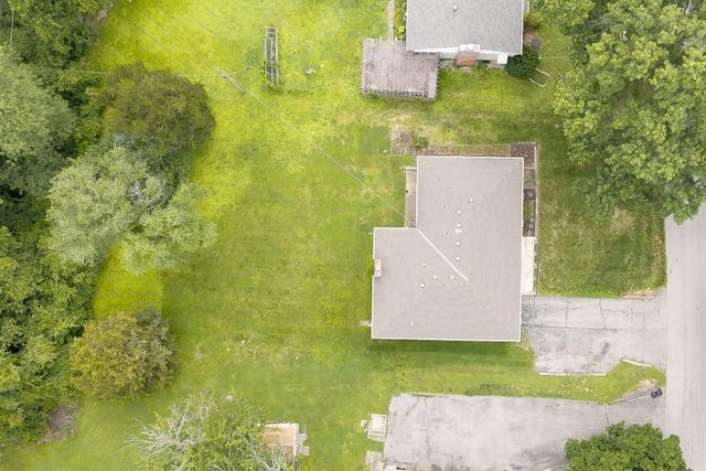 7600 Richland Avenue, Kansas City, KS 66111