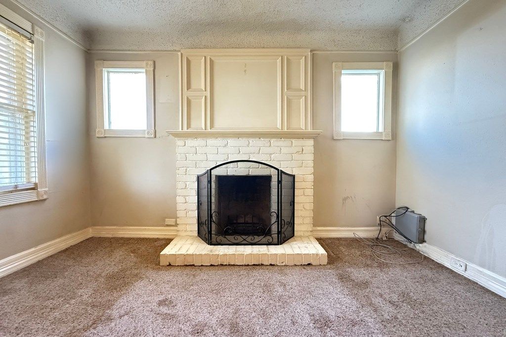 Image 3 of property listing at 1520 S Harrison St, San Angelo, TX 76901