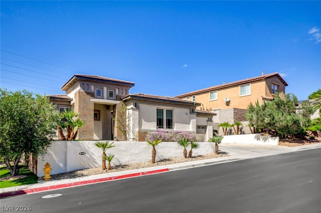 905 Cantura Mills Road, Henderson, NV 89052 — photo 2