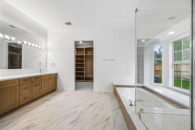 7503 Northwoods Drive, Sugar Land, TX 77479