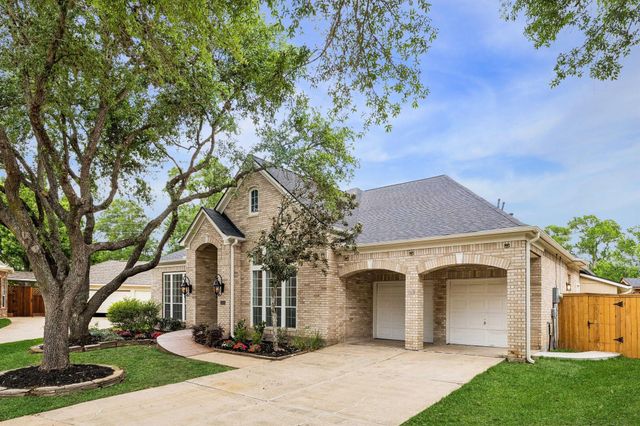 7503 Northwoods Drive, Sugar Land, TX 77479