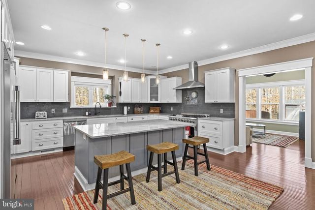 30 GILL LN, Mineral, VA 23117