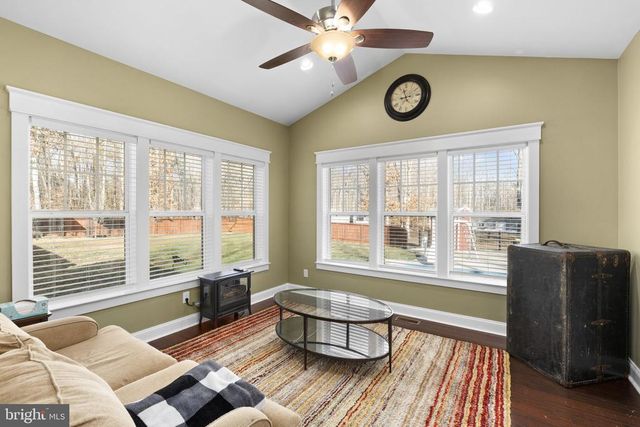 30 GILL LN, Mineral, VA 23117