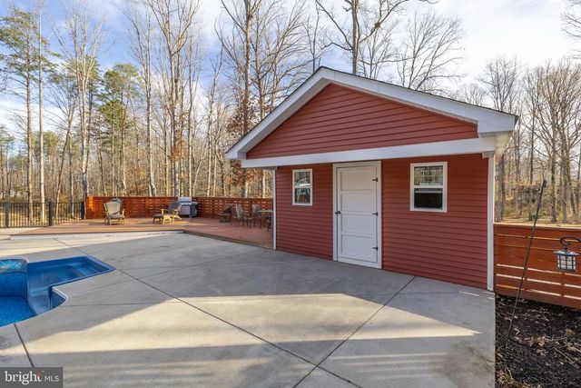 30 GILL LN, Mineral, VA 23117