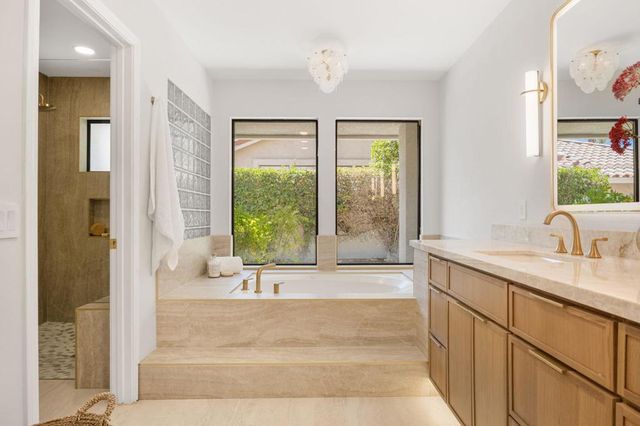 75 San Marino Circle, Rancho Mirage, CA 92270