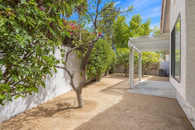 75 San Marino Circle, Rancho Mirage, CA 92270