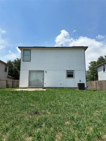 600 Sheep Trail DR, Kyle, TX 78640