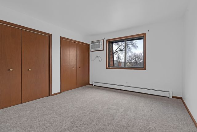 1225 Whispering Hills Court 3B, Naperville, IL 60540