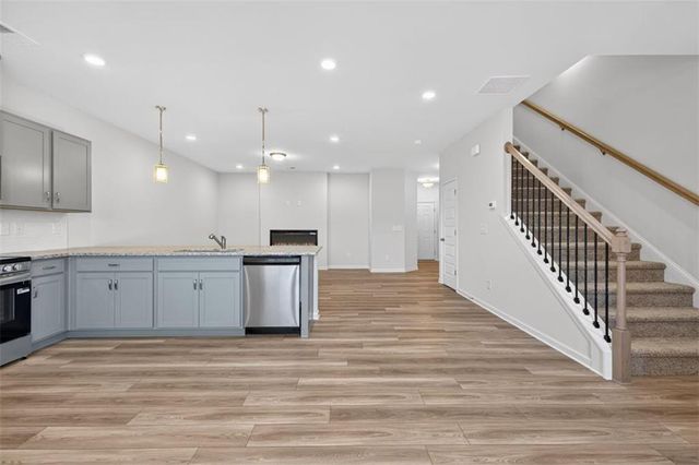 36 Jacobs Farm Lane 16, Lawrenceville, GA 30045