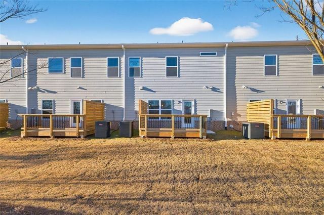 36 Jacobs Farm Lane 16, Lawrenceville, GA 30045