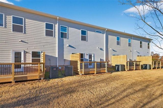 36 Jacobs Farm Lane 16, Lawrenceville, GA 30045