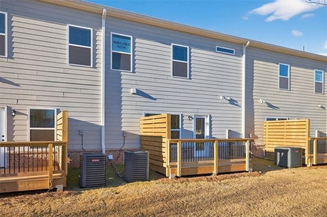 36 Jacobs Farm Lane 16, Lawrenceville, GA 30045