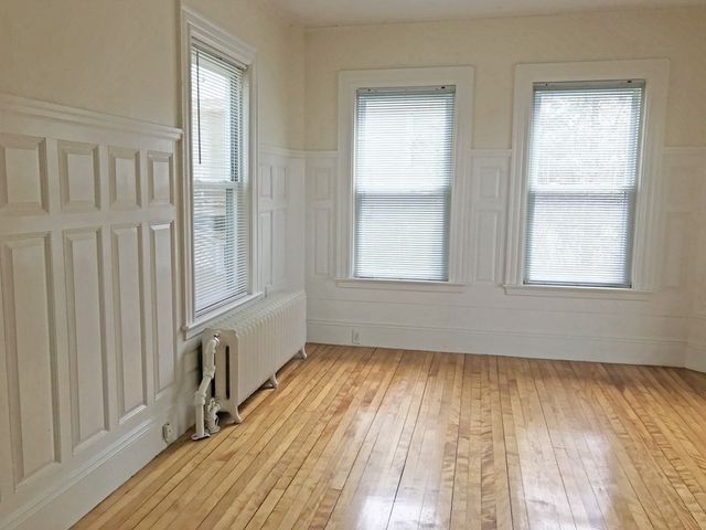 160 Atlantic Avenue 2, Marblehead, MA 01945