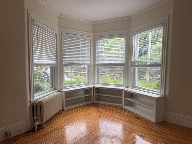 160 Atlantic Avenue 2, Marblehead, MA 01945