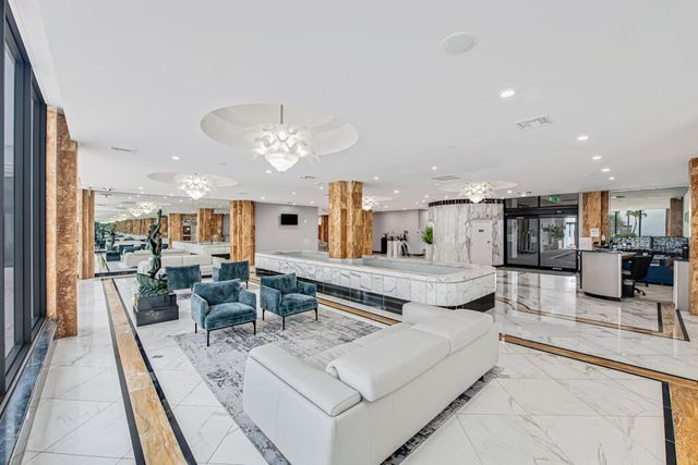 2751 S Ocean Drive 1008, Hollywood, FL 33019