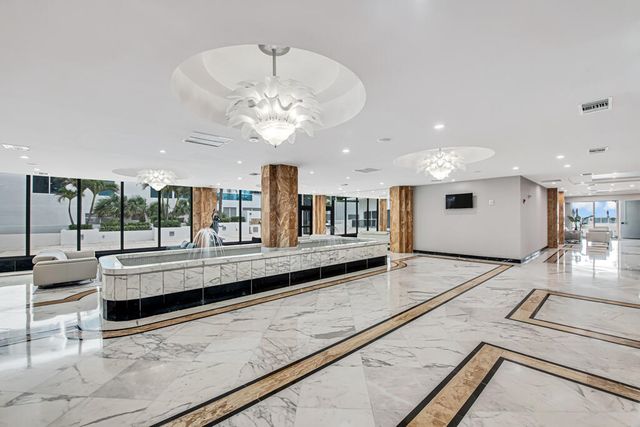 2751 S Ocean Drive 1008, Hollywood, FL 33019