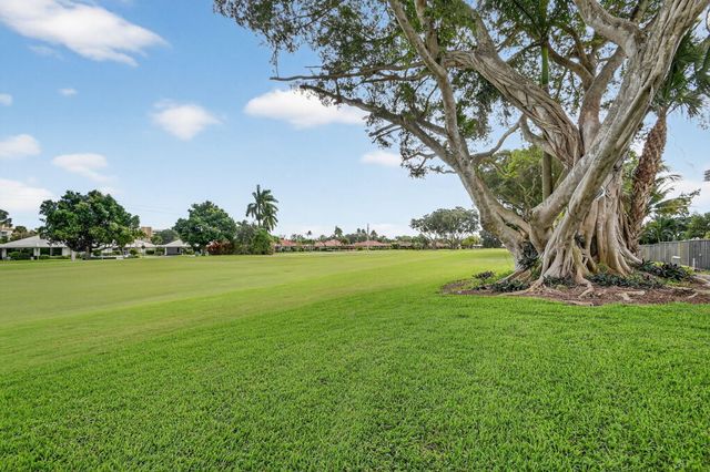 224 Orange Tree Drive, Atlantis, FL 33462