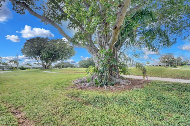 224 Orange Tree Drive, Atlantis, FL 33462