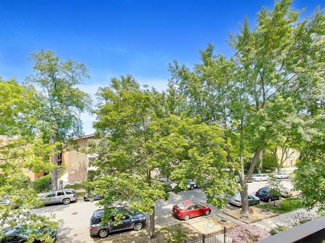 1625 W Estes Avenue C, Chicago, IL 60626