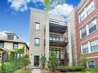 1625 W Estes Avenue C, Chicago, IL 60626