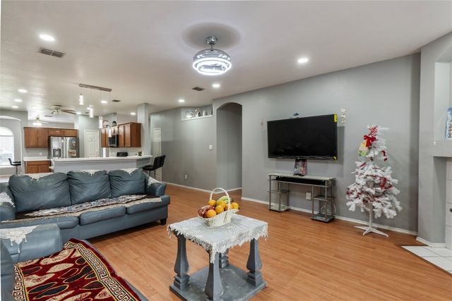 12779 Honey Locust Circle, Fort Worth, TX 76040