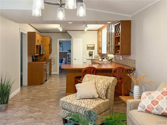 2812 Ogden Place, Utica, NY 13501