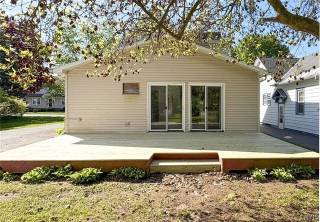 2812 Ogden Place, Utica, NY 13501
