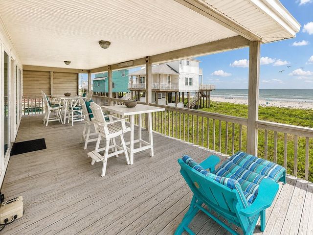 22321 Kennedy Drive, Galveston, TX 77554