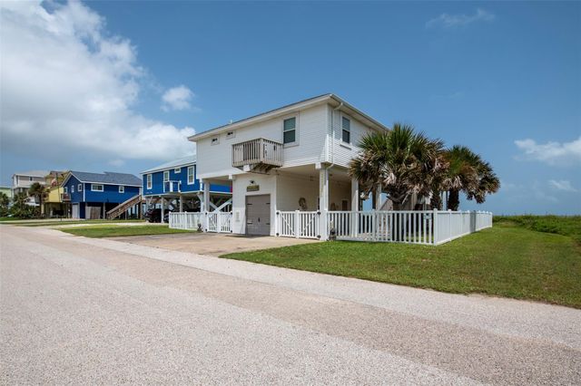 22321 Kennedy Drive, Galveston, TX 77554