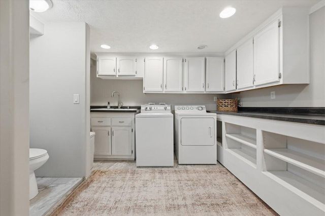 127 E PALMER Avenue, Council Bluffs, IA 51503