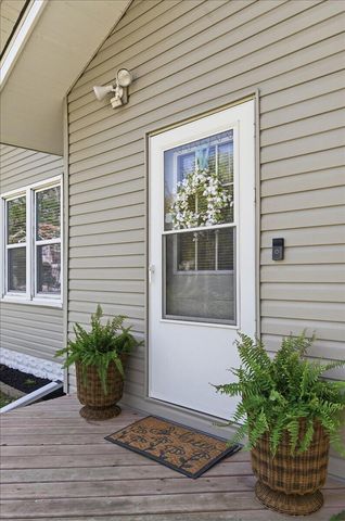 127 E PALMER Avenue, Council Bluffs, IA 51503