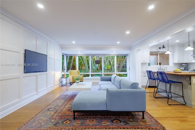 70 NE 92nd St, Miami Shores, FL 33138