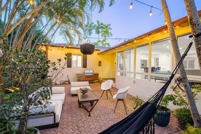 70 NE 92nd St, Miami Shores, FL 33138