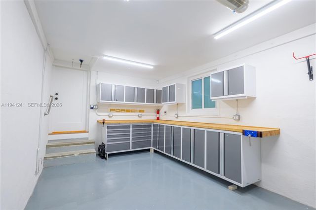 70 NE 92nd St, Miami Shores, FL 33138