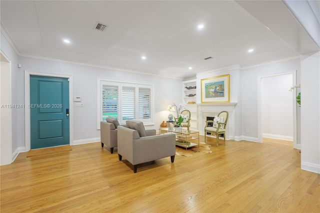 70 NE 92nd St, Miami Shores, FL 33138