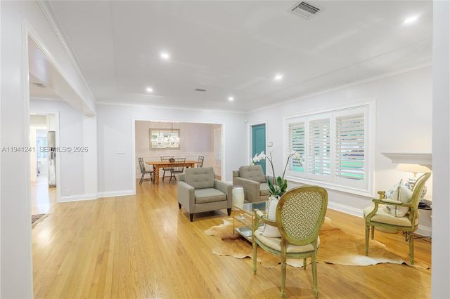 70 NE 92nd St, Miami Shores, FL 33138