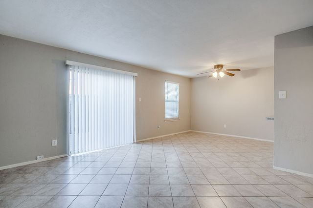 3400 Sanguinet Street Right, Fort Worth, TX 76107