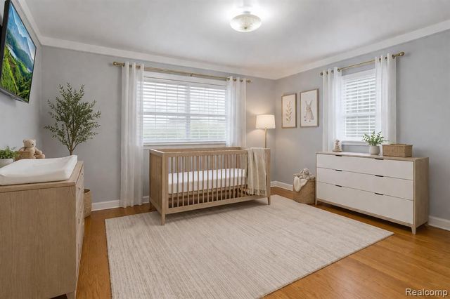 6725 Schaller Drive, Garden City, MI 48135