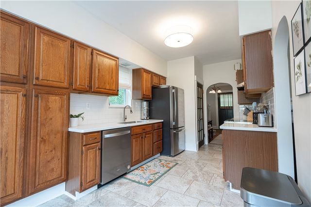 1927 Kansas Ave, White Oak, PA 15131