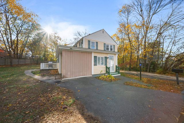 35 Thissell Avenue, Dracut, MA 01826