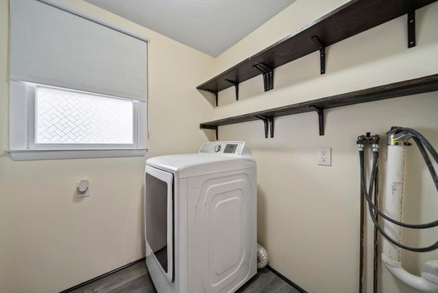 35 Thissell Avenue, Dracut, MA 01826