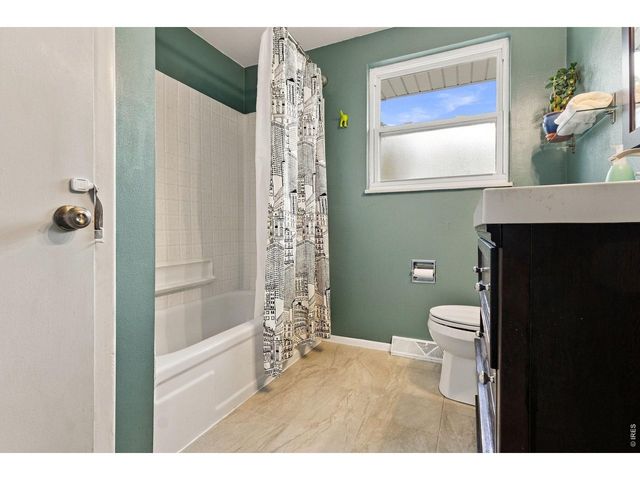 1993 Chaparro Cir, Berthoud, CO 80513
