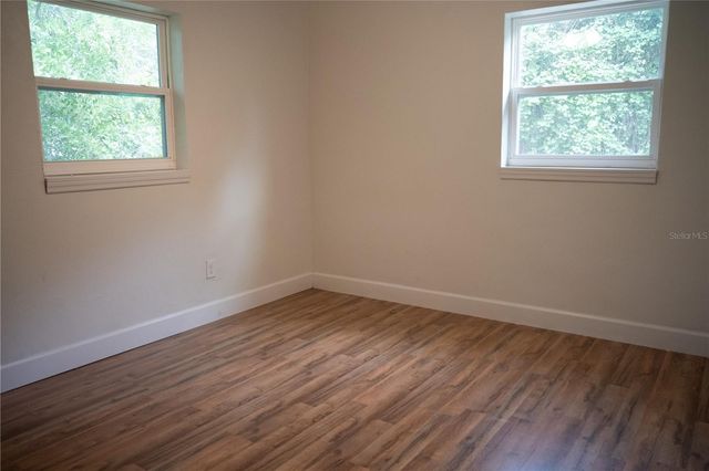 1015 SE 10TH TERRACE, Gainesville, FL 32601