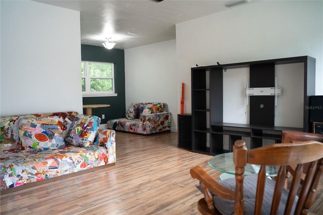 1015 SE 10TH TERRACE, Gainesville, FL 32601
