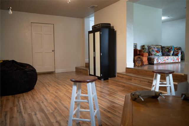 1015 SE 10TH TERRACE, Gainesville, FL 32601