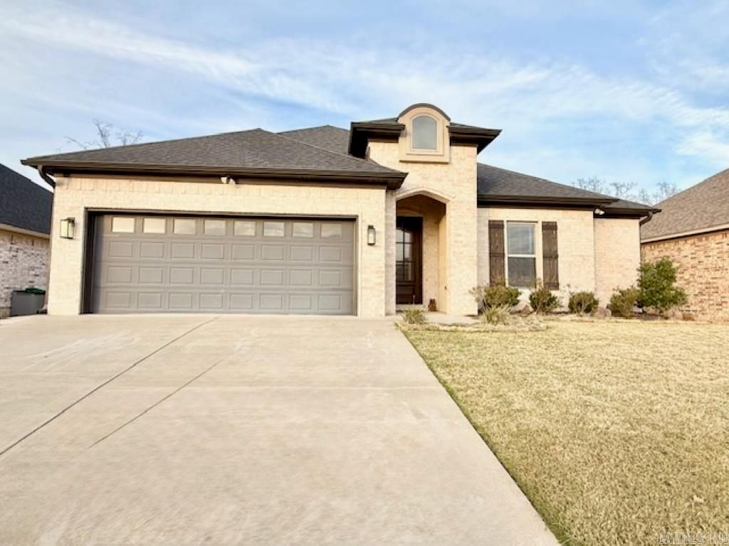 1129 Tahoe Drive, Maumelle, AR 72113